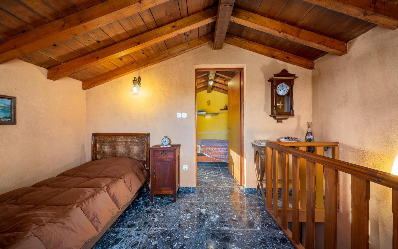 Holiday Home Mia&Emi Sovinjak Εξωτερικό φωτογραφία