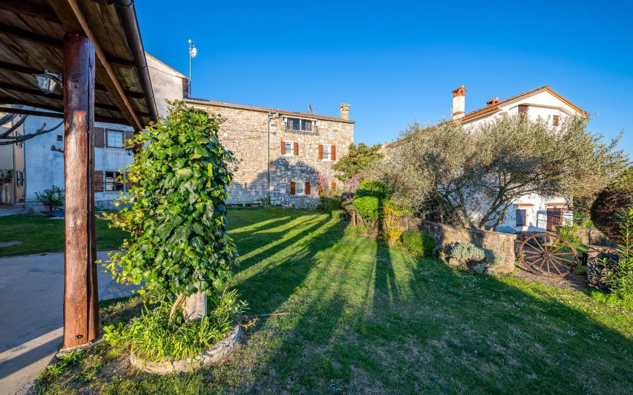 Holiday Home Mia&Emi Sovinjak Εξωτερικό φωτογραφία